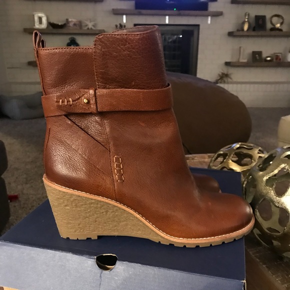 Bass Shoes - Bass & Co Wedge Boots, Cognac, 8.5M, NIB